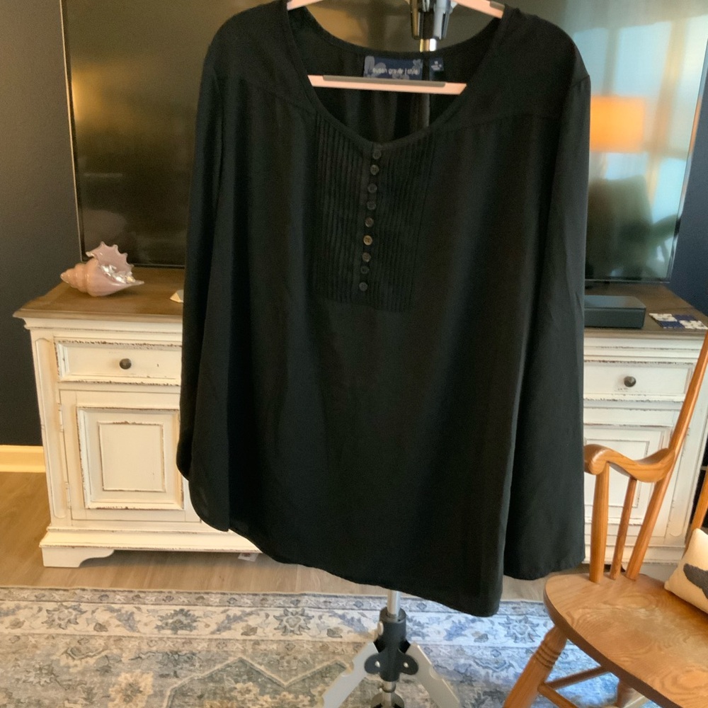 Susan Graver Black Button-Down Top